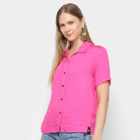 camisa feminina curta