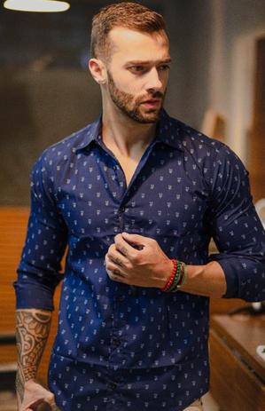 Camisa masculina Manga Longa Fashion Confortável e Macio Detalhes desenho Raposa Cor Azul Petróleo M - 5 segundos Menor preço em Camisa masculina Manga Longa Fashion Confortável e Macio Detalhes desenho Raposa Cor Azul Petróleo M - 5 segundos