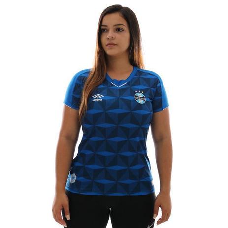 blusa com tule bordado