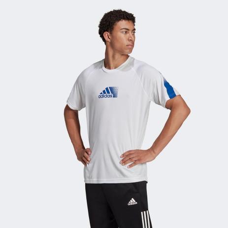 camisa e bermuda adidas