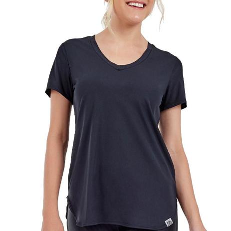 camiseta dry fit feminina alongada