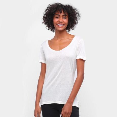 camiseta feminina gola canoa