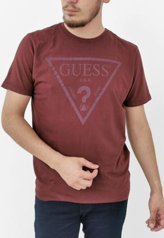 camiseta guess logo
