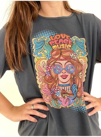camiseta de hippie