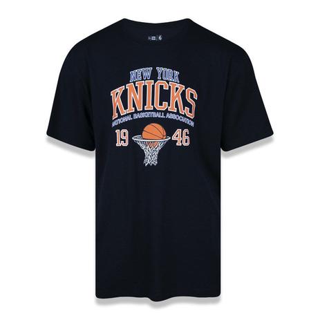 Camiseta Plus Size NBA New York Knicks College Placar - New Era Menor preço em Camiseta Plus Size NBA New York Knicks College Placar - New Era