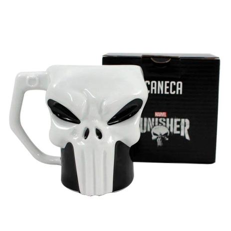 Caneca formato 3d justiceiro - 400ml - Zc Menor preço em Caneca formato 3d justiceiro - 400ml - Zc