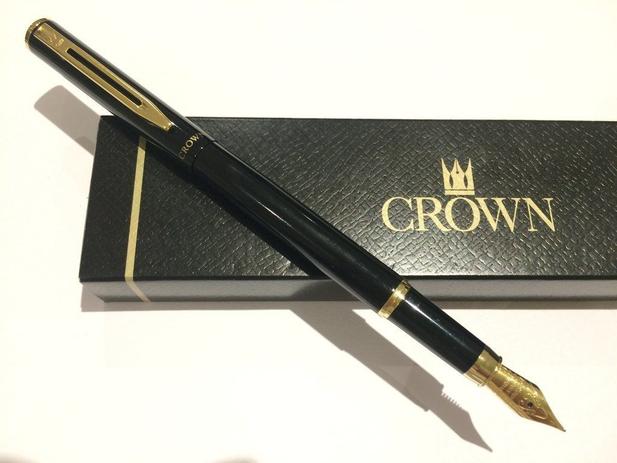 caneta crown capricci tinteiro preta Menor preço em caneta crown capricci tinteiro preta