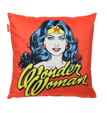 Capa Almofada Poliester DC Comics Wonder Woman 45X45CM - Urban Menor preço em Capa Almofada Poliester DC Comics Wonder Woman 45X45CM - Urban
