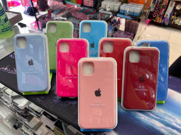 Capa Case Original com Forro Veludo - Silicone Case - Acessórios para  Celular - Magazine Luiza