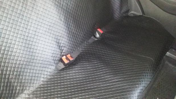 Capa PET para banco de carro modelo simples - Gutsiplas Menor preço em Capa PET para banco de carro modelo simples - Gutsiplas