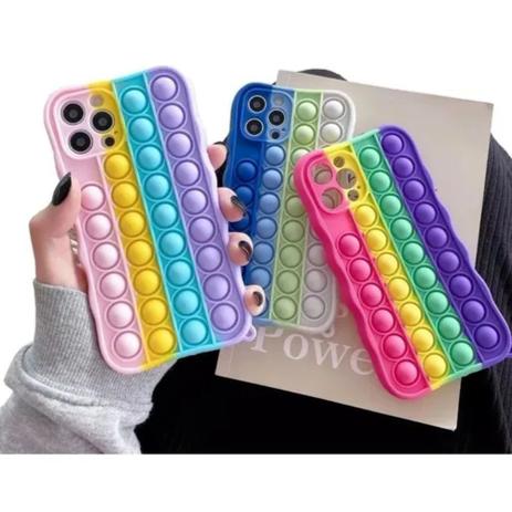 Capinha Pop it Fidget Toy Empurra Bolha Anti Stress Compatível com iPhone  11 - JCR - Pop It / Bolha Anti Stress - Magazine Luiza