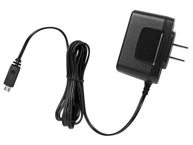Carregador de Parede Mini USB - c/ Adaptador Micro USB - Motorola 11129N