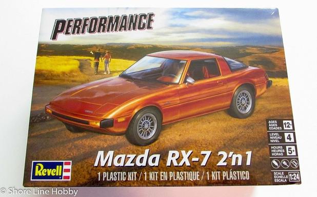 Carro Mazda RX-7 2 in 1 - REVELL - Brand Menor preço em Carro Mazda RX-7 2 in 1 - REVELL - Brand