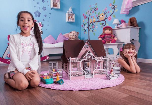 Casa de Boneca Escala Polly Modelo Megan Princesa - Darama é boa?