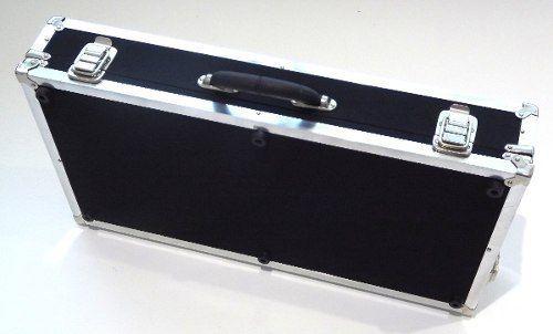 Case Para Pedaleira Boss Me 25 - Fama Menor preço em Case Para Pedaleira Boss Me 25 - Fama