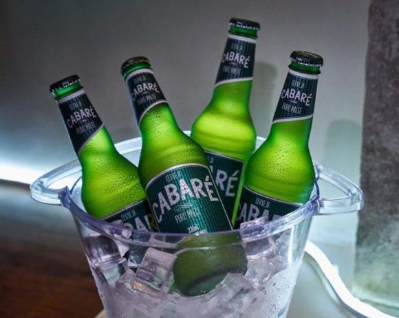 Cerveja Cabaré Puro Malte Long Neck Menor preço em Cerveja Cabaré Puro Malte Long Neck