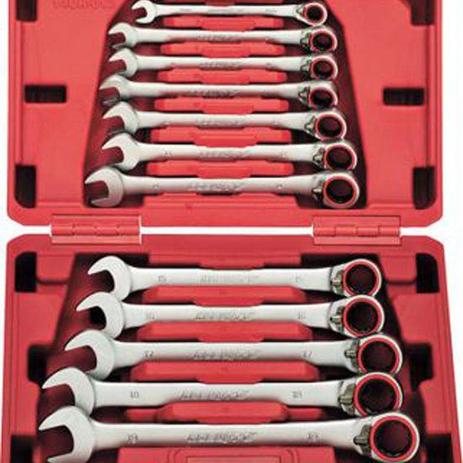 Chave Combinada Catraca Rev Jogo 8 A 19 12 Pc Robust 067450 Menor preço em Chave Combinada Catraca Rev Jogo 8 A 19 12 Pc Robust 067450