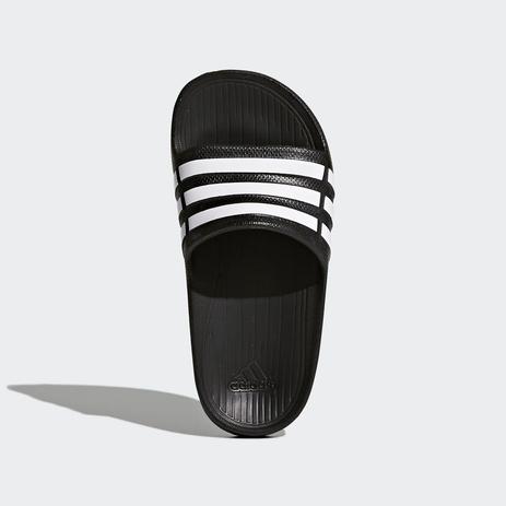 Chinelo Adidas Duramo Slide K Infantil - Preto Menor preço em Chinelo Adidas Duramo Slide K Infantil - Preto