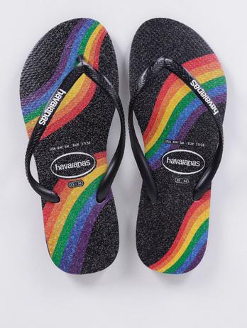 chinelo nike pride