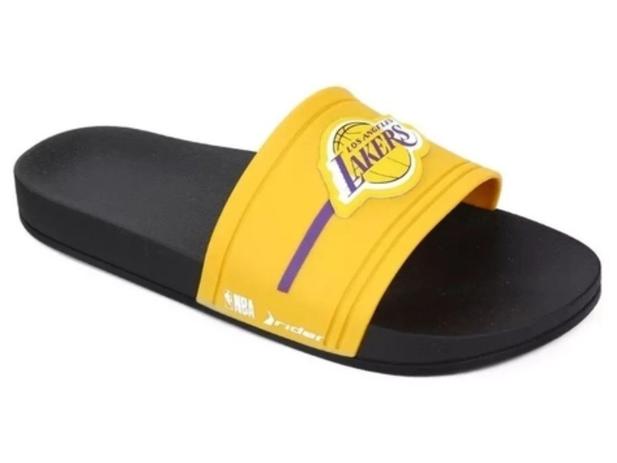 chinelo rider lakers