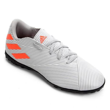 chuteira society adidas laranja