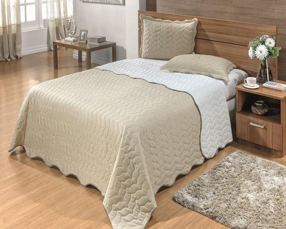 Cobre Leito Casal Queen Dupla Face 03 Peças - Cáqui - Guga tapetes é ruim? Cobre Leito Casal Queen Dupla Face 03 Peças - Cáqui - Guga tapetes é boa?