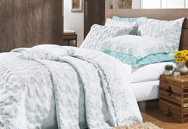 Cobre Leito Super King Coleção Nuance Branco e Verde Tiffany Algodão 200 Fios com 3 peças - Bernadete casa Menor preço em Cobre Leito Super King Coleção Nuance Branco e Verde Tiffany Algodão 200 Fios com 3 peças - Bernadete casa