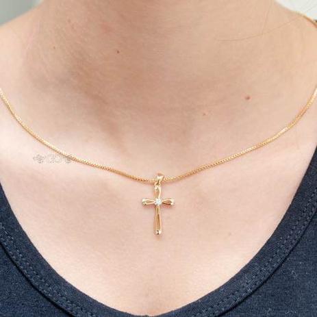 Colar Veneziana Feminino 45cm Feminina Crucifixo Zircônia Tudo Folheado Ouro - Gabriela costa semi jóias Menor preço em Colar Veneziana Feminino 45cm Feminina Crucifixo Zircônia Tudo Folheado Ouro - Gabriela costa semi jóias