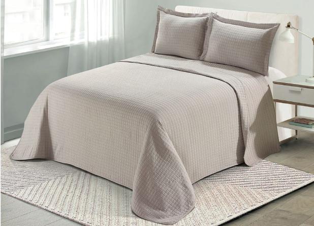Colcha Matelasse Casal Loft 220x240cm Concreto Camesa Menor preço em Colcha Matelasse Casal Loft 220x240cm Concreto Camesa