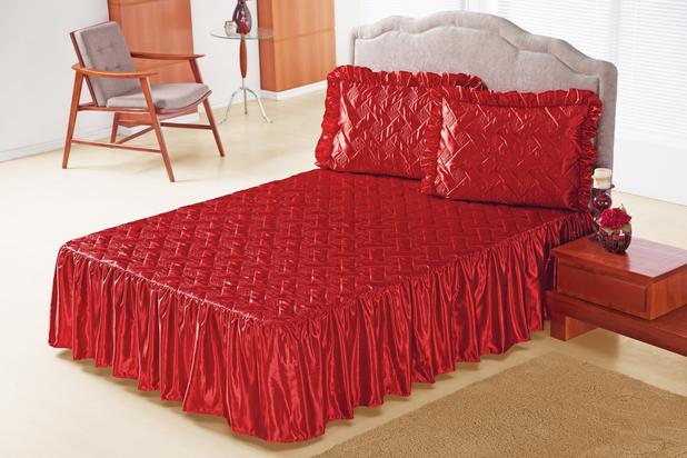 Colcha Mirela Re9casa Casal 03 Peças em Cetim - Cor Vermelho Menor preço em Colcha Mirela Re9casa Casal 03 Peças em Cetim - Cor Vermelho