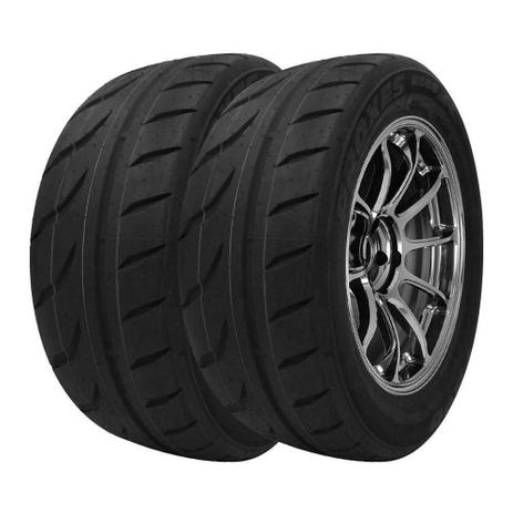 Combo com 2 Pneus 225/50R15 Toyo Proxes R888R 91W Menor preço em Combo com 2 Pneus 225/50R15 Toyo Proxes R888R 91W