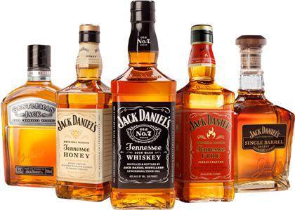 Combo Familia Whisky Jack Daniels 5 Garrafas Menor preço em Combo Familia Whisky Jack Daniels 5 Garrafas