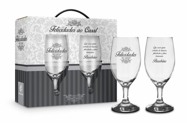 Conjunto 2 taças windsor - casal - felicidades ao casal - Brasfoot Menor preço em Conjunto 2 taças windsor - casal - felicidades ao casal - Brasfoot