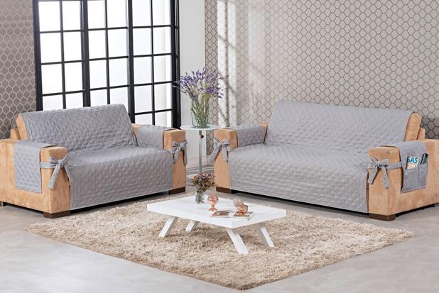 Conjunto capa de sofá face única 2 e 3 lugares com porta objetos e laço cinza - BruceBaby Bordados Menor preço em Conjunto capa de sofá face única 2 e 3 lugares com porta objetos e laço cinza - BruceBaby Bordados