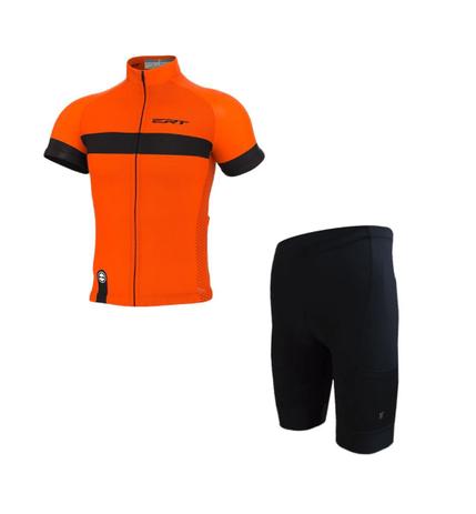 bermuda e camiseta ciclismo