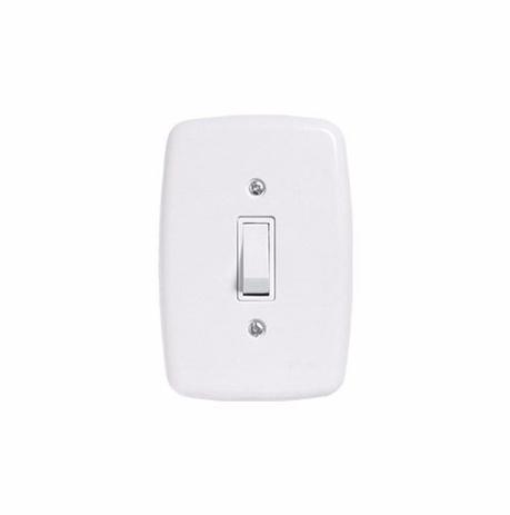 Conjunto de 1 Interruptor Simples 10A Branco - Veltra Menor preço em Conjunto de 1 Interruptor Simples 10A Branco - Veltra