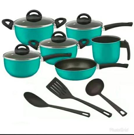 Conjunto de panelas antiaderente 9 peças verde com tampa de vidro e utensílios Trofa - Marpal - trofa Menor preço em Conjunto de panelas antiaderente 9 peças verde com tampa de vidro e utensílios Trofa - Marpal - trofa