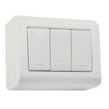 Conjunto de sobrepor com 3 interruptores simples 10A - LizFlex - Tramontina Menor preço em Conjunto de sobrepor com 3 interruptores simples 10A - LizFlex - Tramontina
