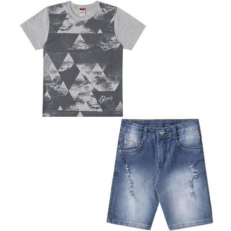 camisa e bermuda jeans