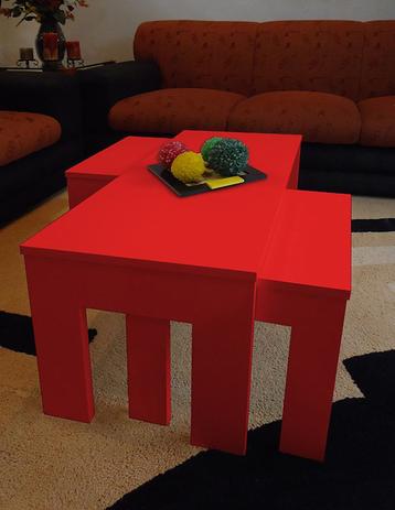 Conjunto Mesa de Centro com 2 mesas de Apoio Laqueada - Vermelho - Formalivre Menor preço em Conjunto Mesa de Centro com 2 mesas de Apoio Laqueada - Vermelho - Formalivre