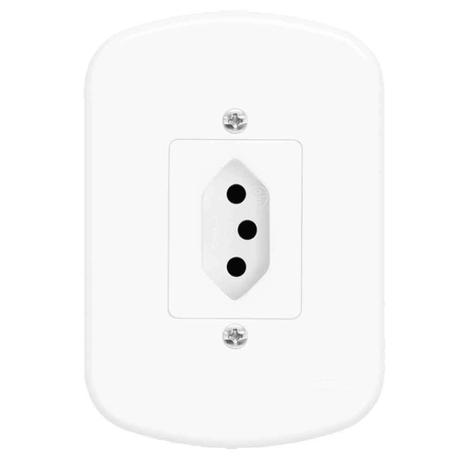 Conjunto montado de tomada 10A com placa 250V Blanc Fame Menor preço em Conjunto montado de tomada 10A com placa 250V Blanc Fame