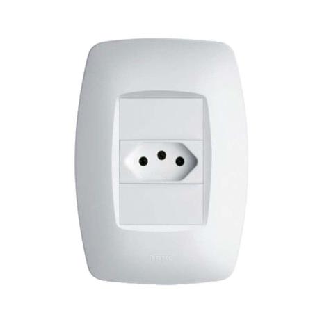 Conjunto montado de tomada 10A com placa 250V Elegance Fame Menor preço em Conjunto montado de tomada 10A com placa 250V Elegance Fame