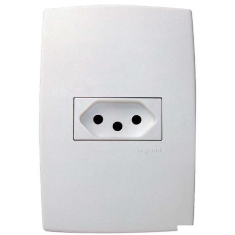 Conjunto montado de tomada horizontal 20A Pialplus Pial Menor preço em Conjunto montado de tomada horizontal 20A Pialplus Pial
