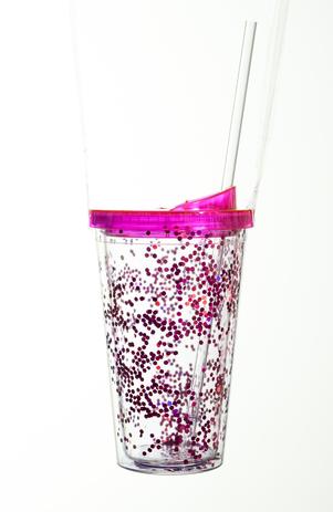 Copo Com Canudo Tampa Glitter Brilhoso Plástico 450ml Rosa - Cromus Menor preço em Copo Com Canudo Tampa Glitter Brilhoso Plástico 450ml Rosa - Cromus