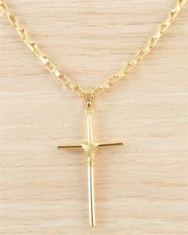 Corrente Masculina Cordão Q 50cm 3mm e Pingente Crucifixo Tudo Folheado Ouro. Cod: 1828/1900 - Gabriela costa semi jóias Menor preço em Corrente Masculina Cordão Q 50cm 3mm e Pingente Crucifixo Tudo Folheado Ouro. Cod: 1828/1900 - Gabriela costa semi jóias