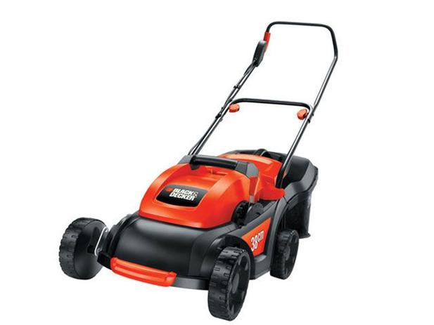 Cortador de Grama Elétrico Black Decker - 1600W 38cm com 5 Níveis de Corte Menor preço em Cortador de Grama Elétrico Black Decker - 1600W 38cm com 5 Níveis de Corte
