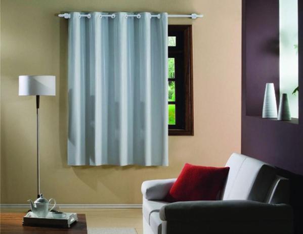 Cortina Corta Luz Plástico PVC p/ Varão 1,30x2,30m Branco/Cinza - Bella Janela é boa?
