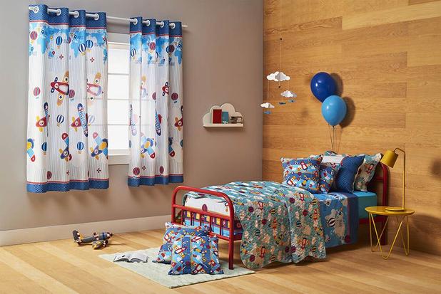 Cortina Infantil - Aviões - 2,80m x 1,80m - P/ Varão - Santista Menor preço em Cortina Infantil - Aviões - 2,80m x 1,80m - P/ Varão - Santista