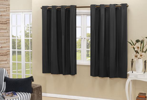 Cortina PVC Blackout 1,50m X 1,30m Corta Luz Preto - Home Fernandes Menor preço em Cortina PVC Blackout 1,50m X 1,30m Corta Luz Preto - Home Fernandes