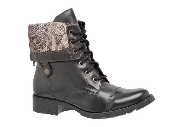 coturno mega boots